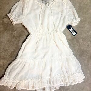 Chic White Ruffled Mini Dress